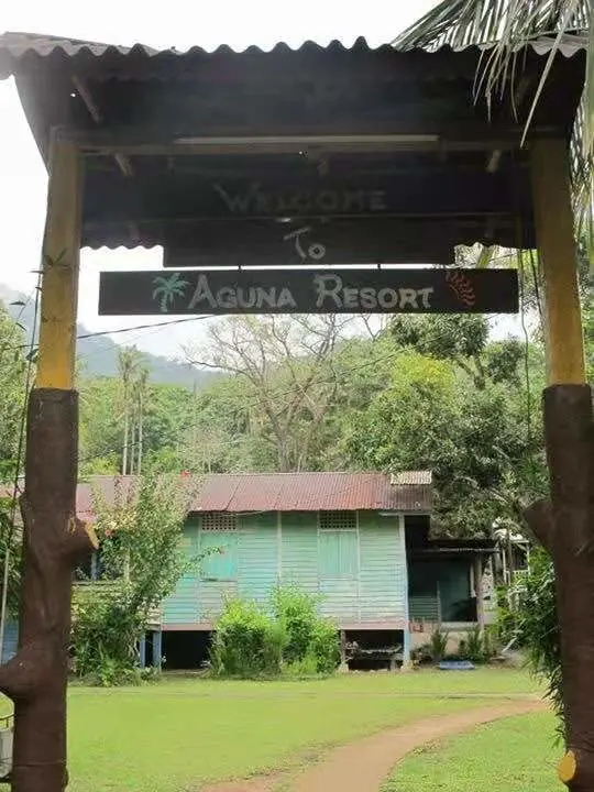 Aguna Resort twin room chalet exterior at Kampung Genting Tioman Island