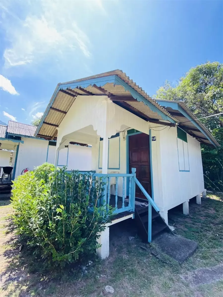 Impian Inn beachfront chalets in tropical garden setting, Kampung Genting Tioman Island